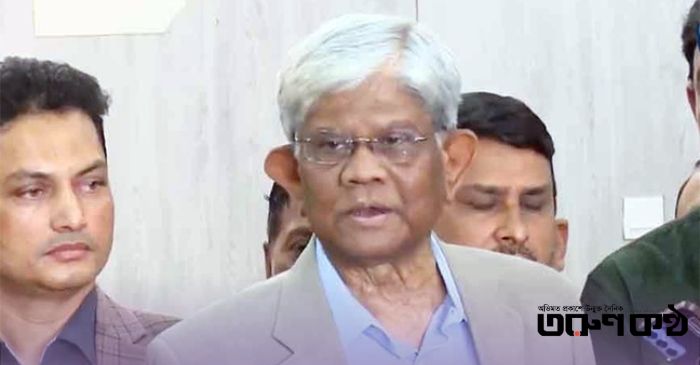 কথা বলছেন ড. সালেহউদ্দিন আহমেদ। ছবি: সংগ্রহীত